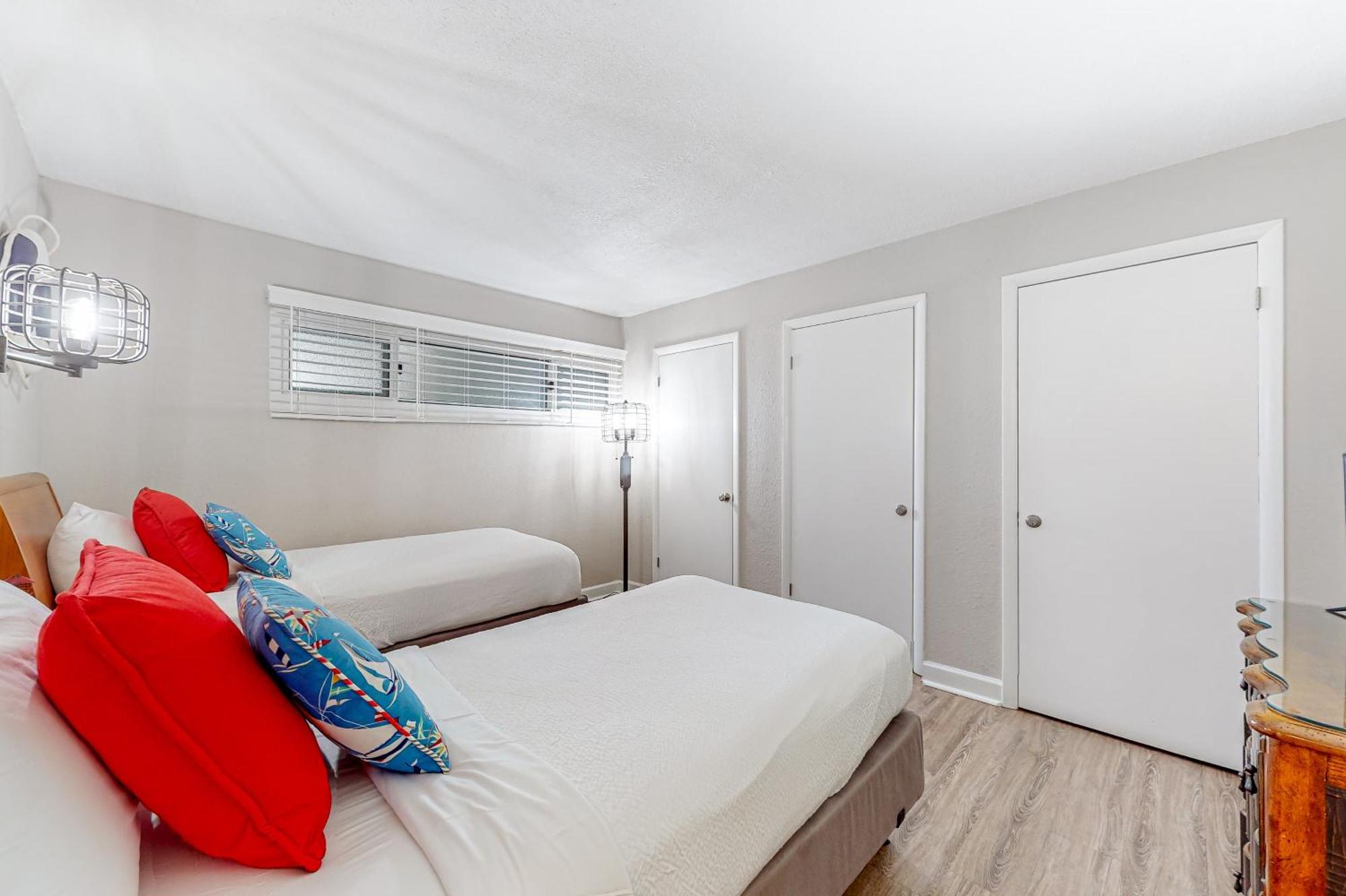 Pinnacle Port Condos Panama City Beach Room photo